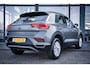 Volkswagen T-Roc 1.5 TSI Style 149PK | Cruise control adaptief | Hill hold functie | Navigatiesysteem