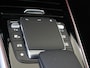 Mercedes-Benz GLB 200 AMG Line 7p. Memorystoelen / Panoramadak / Headup Display / Nightpakket / Multibeam LED / 360 graden camera / Trekhaak / Keyless Entry / Draadloos opladen