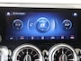 Mercedes-Benz GLB 200 AMG Line 7p. Memorystoelen / Panoramadak / Headup Display / Nightpakket / Multibeam LED / 360 graden camera / Trekhaak / Keyless Entry / Draadloos opladen