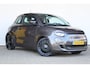 Fiat 500 Icon 42 kWh | Achteruitrijcamera | Cruise control | Climate control | Keyless start |