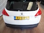 Peugeot 2008 1.2 PureTech Active Automaat/Winterbanden/Trekhaak/Parkdistance/SUV.