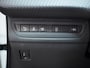 Peugeot 2008 1.2 PureTech Active Automaat/Winterbanden/Trekhaak/Parkdistance/SUV.