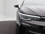Volkswagen Golf 1.5 eHybrid 204 Pk Style Edition | Trekhaak | Stoel/Stuur Verwarming | Camera | Climatronic | Full LED | 18 Inch | 25.840 Km !!