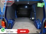 Volkswagen Transporter 2.0 TDI 150 pk DSG Aut. L2 LED/ Adapt.Cruise/ Standkachel/ Carplay/ 2.5t Trekverm./ Stoelverw./ Airco/ Dakdragers/ Camera/ PDC/ Trekhaak