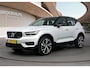 Volvo XC40 T5 Recharge R-Design | Trekhaak | PDC V+A en 360 camera | Harmen & Kardon | BLIS | Keyless Entry + Start | Stoel + Stuurverwarming |