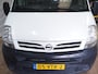 Nissan Interstar 2.5dCi pick-up met kraan