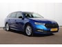 Skoda Octavia Combi 1.0 e-TSI Sport Business 110PK Automaat Trekhaak Sportstoelen Navigatie Carplay Android Airco Cruise Control LED Rijstrooksensor Parkeersensor