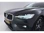 Volvo V60 2.0 B3 Business Pro | Uitklap Trekhaak | Org NL | Dealer Ond. | CarPlay | Adap. Cruise | Camera | Leer | Comfortstoelen