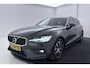 Volvo V60 2.0 B3 Business Pro | Uitklap Trekhaak | Org NL | Dealer Ond. | CarPlay | Adap. Cruise | Camera | Leer | Comfortstoelen