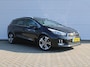 Kia Ceed cee'd Sportswagon 1.0 T-GDi GT-Line Edition | Trekhaak | Stuur-/stoelverwarming | Pano dak | Camera | 17" LM | Clima | Cruise | Navi | Carplay |