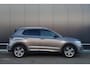 Volkswagen T-Cross 1.0 TSI 116pk Style Business R-Line Virtual Achteruitrijcamera Clima Trekhaak Parkeersensoren