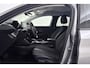 Peugeot e-208 EV Allure Pack 50 kWh | CarPlay | Camera | Stoelverwarming | 3-Fase | Climate Control |