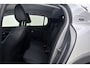 Peugeot e-208 EV Allure Pack 50 kWh | CarPlay | Camera | Stoelverwarming | 3-Fase | Climate Control |