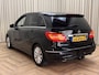 Mercedes-Benz B-klasse 180 Prestige *Afn. Trekhaak* Camera / Xenon / Stoelverw. / Privacy Glass + Chrome / Navigatie / Bluetooth / Cruise + Limiter