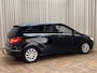 Mercedes-Benz B-klasse 180 Prestige *Afn. Trekhaak* Camera / Xenon / Stoelverw. / Privacy Glass + Chrome / Navigatie / Bluetooth / Cruise + Limiter