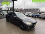 BMW 5-Serie 523i High Executive|Trekhaak|Navi|Stoelverwarming|Leer