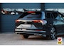 Volkswagen Golf Variant 1.5 eTSI R-Line /LED/IQ-LIGHT/SFEERVERL./CAMERA/ACC/CARPLAY!