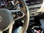 Volkswagen ID.4 First Max 77 kWh, BTW, Massage, Glas Dak, Dealer Onderh, VOL!!!
