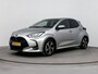 Toyota Yaris 1.5 Hybrid 115 Dynamic | Apple Carplay / Android Auto | Dodehoek detectie | Parkeersensoren voor/achter | Stoel-/stuurverwarming | Adaptive Cruise | Clima | Keyless | Camera | 16 inch