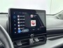 Toyota Yaris 1.5 Hybrid 115 Dynamic | Apple Carplay / Android Auto | Dodehoek detectie | Parkeersensoren voor/achter | Stoel-/stuurverwarming | Adaptive Cruise | Clima | Keyless | Camera | 16 inch