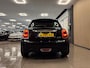 MINI Cooper Mini 1.5 * Navigatie / Cruise control / LM Velgen / NL Auto *
