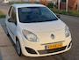Renault Twingo 1.2 Authentique 3-Drs Airco Electric pakket Audio/CD Colorpakket Getint glas ABS Dealeronderhoud Apk 12/02/2027