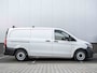 Mercedes-Benz Vito 114 CDI Lang | Carplay | Trekhaak 2500kg | Adaptive cruise | Airco | Stoelverwarming | Parkeerverwarming | Betimmering |