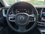Volvo XC60 2.0 T6 Plug-in hybrid AWD Ultra Bright / Luchtvering / Trekhaak / Pano. dak / Massage stoelen / Elek. verstelbare stoelen / Geventileerde en verwarmde stoelen / Harman Kardon / 360 camera /