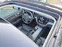 Volvo XC60 2.0 T6 Plug-in hybrid AWD Ultra Bright / Luchtvering / Trekhaak / Pano. dak / Massage stoelen / Elek. verstelbare stoelen / Geventileerde en verwarmde stoelen / Harman Kardon / 360 camera /