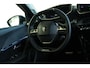 Peugeot 2008 GT | Active Safety Brake met camera en radar (automatisch noodremsysteem) met Distance Alert (waarschuwing dreigende aanrijding) | Advanced Active Safety Brake met camera en radar | Climate Control
