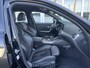 BMW 3-Serie Touring 318i Business Edition | M Pakket | Sfeerverlichting | Apple Carplay | Parkeercamera