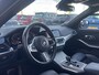 BMW 3-Serie Touring 318i Business Edition | M Pakket | Sfeerverlichting | Apple Carplay | Parkeercamera