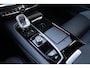 Volvo V60 2.0 T6 Plug-in hybrid AWD Ultimate Dark long range Heico Edition | Heico uitlaat met klep | Heico bodypakket | Dealer onderhouden | HUD | Pano | Harman Kardon | Trekhaak | Lederen dashboard | Black pakket |