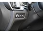 Volvo V60 2.0 T6 Plug-in hybrid AWD Ultimate Dark long range Heico Edition | Heico uitlaat met klep | Heico bodypakket | Dealer onderhouden | HUD | Pano | Harman Kardon | Trekhaak | Lederen dashboard | Black pakket |