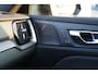 Volvo V60 2.0 T6 Plug-in hybrid AWD Ultimate Dark long range Heico Edition | Heico uitlaat met klep | Heico bodypakket | Dealer onderhouden | HUD | Pano | Harman Kardon | Trekhaak | Lederen dashboard | Black pakket |