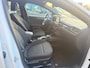 Ford Focus Wagon 1.5 EcoB. ST L. XBns