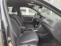 Volkswagen T-Roc 1.5 TSI Sport 2x R-Line | Parkeer Camera | Adaptieve Cruise | Navi