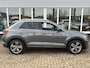 Volkswagen T-Roc 1.5 TSI Sport 2x R-Line | Parkeer Camera | Adaptieve Cruise | Navi