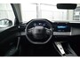 Peugeot e-308 Style | 8 jaar fabrieksgarantie of 160.000 kilometer op het accupakket | Autonomous Emergency Braking d.m.v. radar i.p.v. camera | Climate control met links/rechts gescheiden regeling en high efficiëncy koolstoffilter