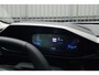Peugeot e-308 Style | 8 jaar fabrieksgarantie of 160.000 kilometer op het accupakket | Autonomous Emergency Braking d.m.v. radar i.p.v. camera | Climate control met links/rechts gescheiden regeling en high efficiëncy koolstoffilter