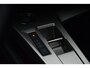 Peugeot e-308 Style | 8 jaar fabrieksgarantie of 160.000 kilometer op het accupakket | Autonomous Emergency Braking d.m.v. radar i.p.v. camera | Climate control met links/rechts gescheiden regeling en high efficiëncy koolstoffilter