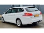 Peugeot 308 SW 1.2 - 130pk Allure | Facelift | Lage KM NAP | VOL AUTOMAAT | Trekhaak | Camera |