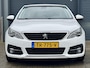 Peugeot 308 SW 1.2 - 130pk Allure | Facelift | Lage KM NAP | VOL AUTOMAAT | Trekhaak | Camera |