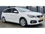 Peugeot 308 SW 1.2 - 130pk Allure | Facelift | Lage KM NAP | VOL AUTOMAAT | Trekhaak | Camera |