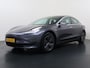 Tesla Model 3 Long Range AWD 75kWh Trekhaak Warmtepomp Lmv 18" AutoPilot Leder Pano-Dak Adaptive-Cruise Camera's Elektr.-Stuur+Stoelen+Spiegels+Geheugen+Easy-Entry+Verwarmde stoelen Park assistent Pdc WIFI Lane-Assist Navi LED DAB Voorverwarmen interieur Keyless One-Pedal-Drive 4WD 1.000kg Trekvermogen Origineel Nederlandse Auto Fabrieksgarantie op Accu en Motor tot 25-09-2028/192.00km