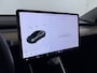 Tesla Model 3 Long Range AWD 75kWh Trekhaak Warmtepomp Lmv 18" AutoPilot Leder Pano-Dak Adaptive-Cruise Camera's Elektr.-Stuur+Stoelen+Spiegels+Geheugen+Easy-Entry+Verwarmde stoelen Park assistent Pdc WIFI Lane-Assist Navi LED DAB Voorverwarmen interieur Keyless One-Pedal-Drive 4WD 1.000kg Trekvermogen Origineel Nederlandse Auto Fabrieksgarantie op Accu en Motor tot 25-09-2028/192.00km