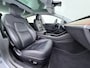 Tesla Model 3 Long Range AWD 75kWh Trekhaak Warmtepomp Lmv 18" AutoPilot Leder Pano-Dak Adaptive-Cruise Camera's Elektr.-Stuur+Stoelen+Spiegels+Geheugen+Easy-Entry+Verwarmde stoelen Park assistent Pdc WIFI Lane-Assist Navi LED DAB Voorverwarmen interieur Keyless One-Pedal-Drive 4WD 1.000kg Trekvermogen Origineel Nederlandse Auto Fabrieksgarantie op Accu en Motor tot 25-09-2028/192.00km