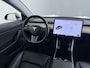 Tesla Model 3 Long Range AWD 75kWh Trekhaak Warmtepomp Lmv 18" AutoPilot Leder Pano-Dak Adaptive-Cruise Camera's Elektr.-Stuur+Stoelen+Spiegels+Geheugen+Easy-Entry+Verwarmde stoelen Park assistent Pdc WIFI Lane-Assist Navi LED DAB Voorverwarmen interieur Keyless One-Pedal-Drive 4WD 1.000kg Trekvermogen Origineel Nederlandse Auto Fabrieksgarantie op Accu en Motor tot 25-09-2028/192.00km