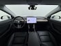 Tesla Model 3 Long Range AWD 75kWh Trekhaak Warmtepomp Lmv 18" AutoPilot Leder Pano-Dak Adaptive-Cruise Camera's Elektr.-Stuur+Stoelen+Spiegels+Geheugen+Easy-Entry+Verwarmde stoelen Park assistent Pdc WIFI Lane-Assist Navi LED DAB Voorverwarmen interieur Keyless One-Pedal-Drive 4WD 1.000kg Trekvermogen Origineel Nederlandse Auto Fabrieksgarantie op Accu en Motor tot 25-09-2028/192.00km