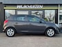 Opel Corsa 1.2-16V Cosmo met Airco !!! 16 Inch !!! Cruise !!! Nette staat !!!